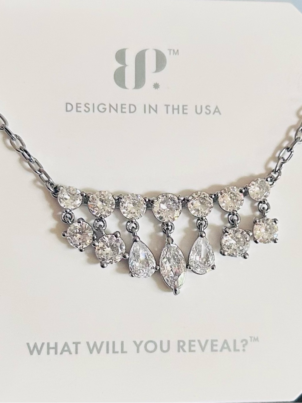 Bomb Party Delicate Moment Necklace RBP7435
